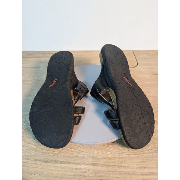 Taos Perfect Sandals Slip On Black Leather Toe Loop Womens Size 9 Strappy - Picture 8 of 8